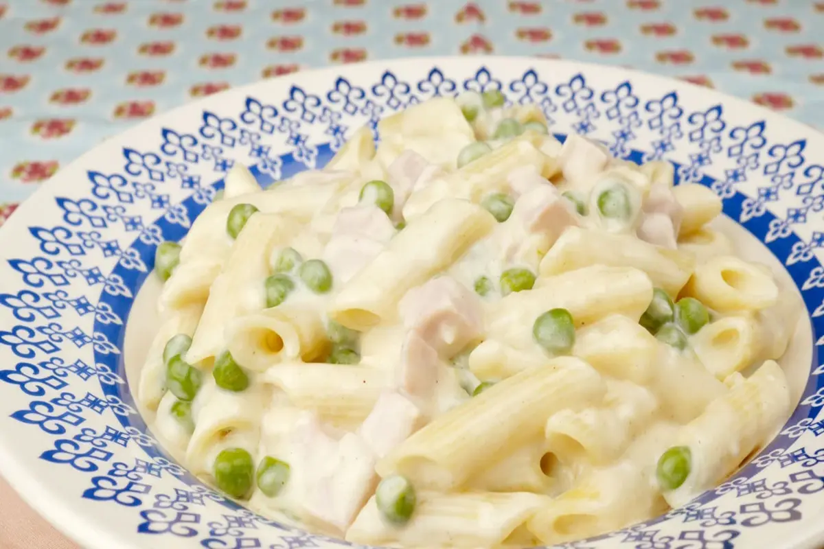 Macarrão Parisiense