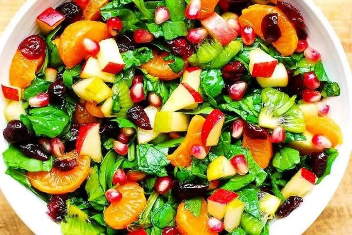 salada tropical e salada mediterrânea