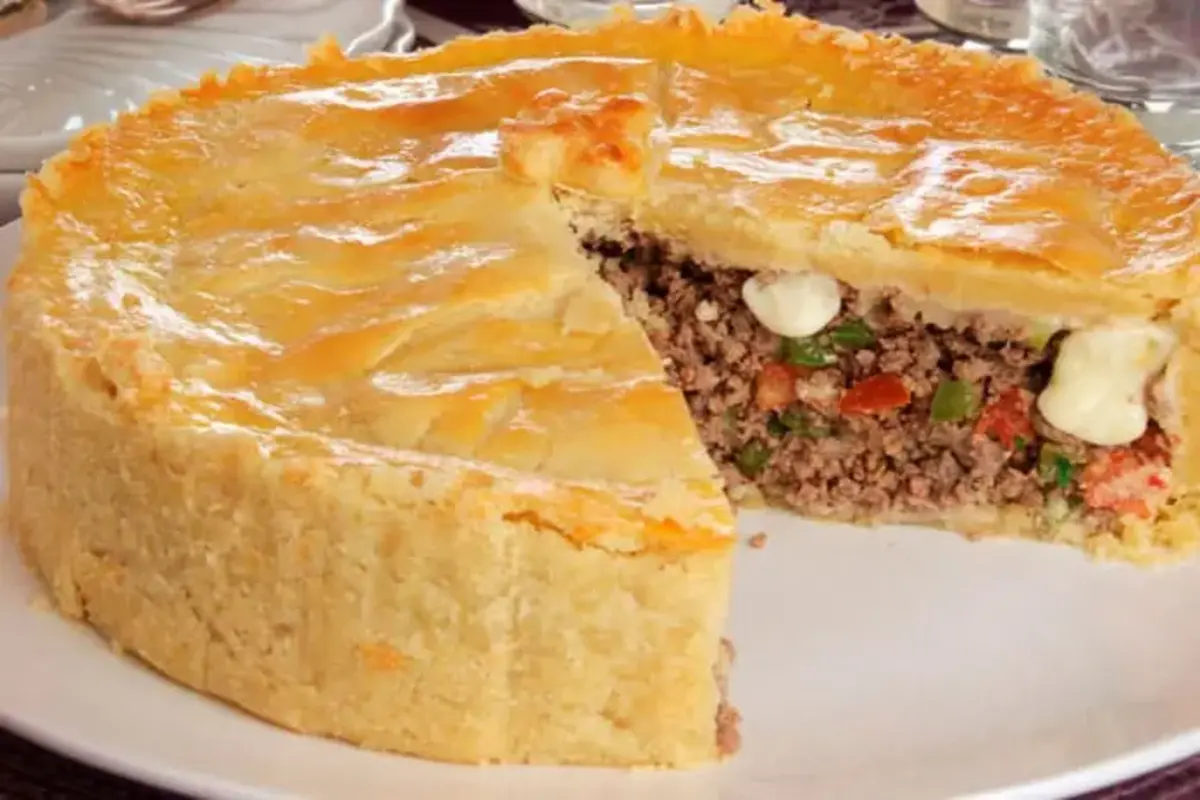 Empadão de Carne Moída