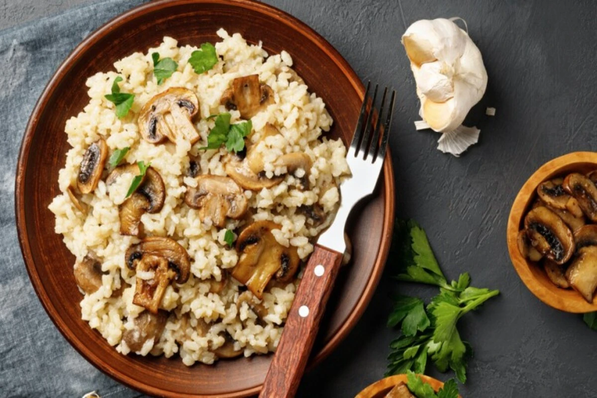 Receita de Risoto de cogumelos com parmesão e vinho branco