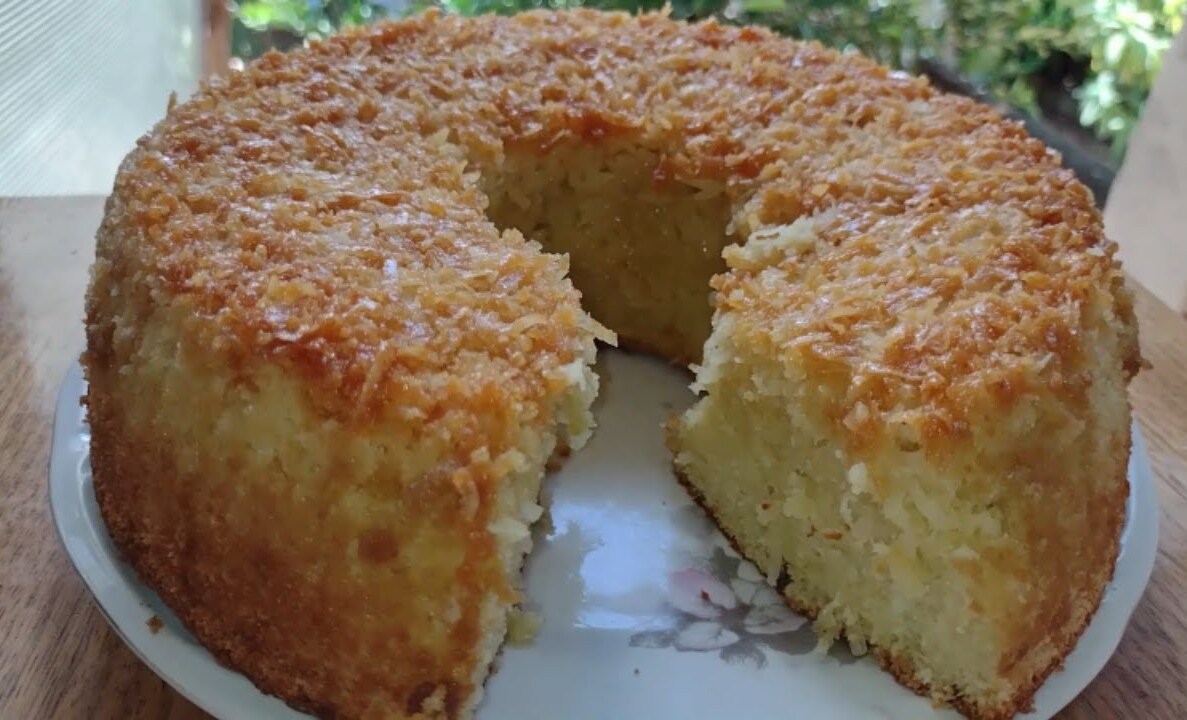 Bolo de coco
