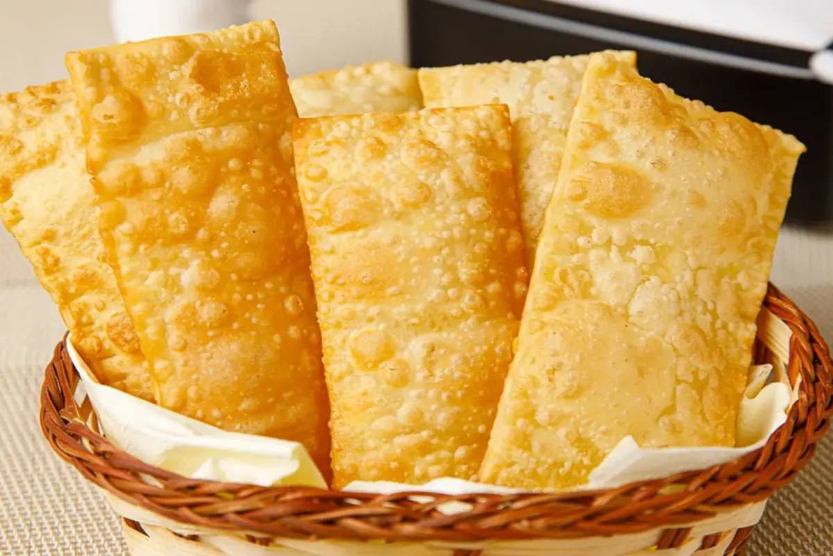 Massa de Pastel de Feira